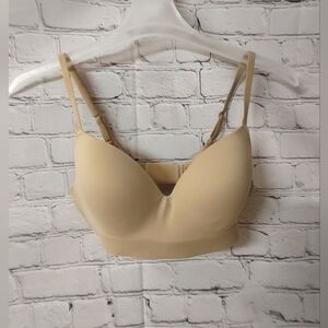 Soma Enbliss Wirefree Adjustable Straps Bra 36B Beige